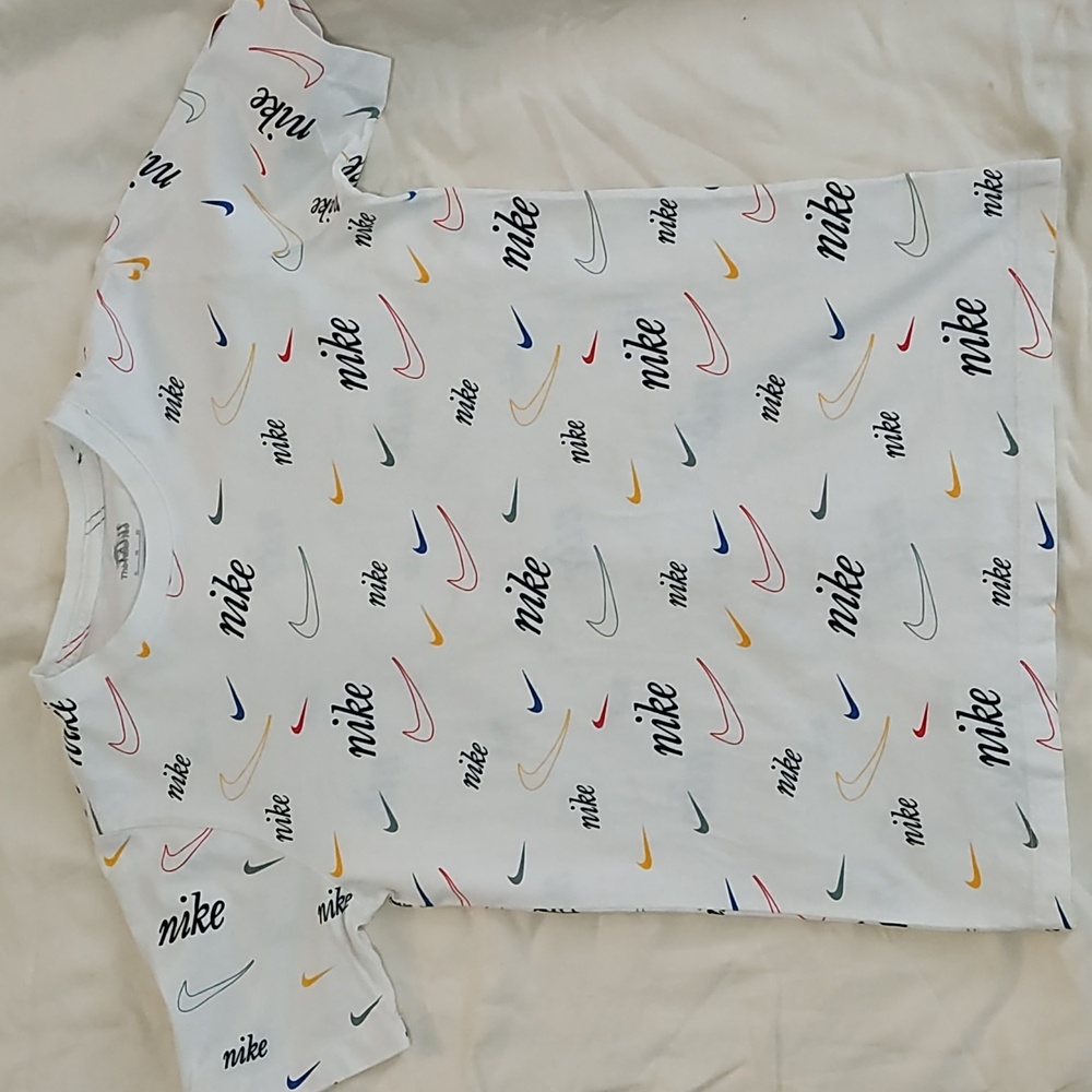 Nike Tee